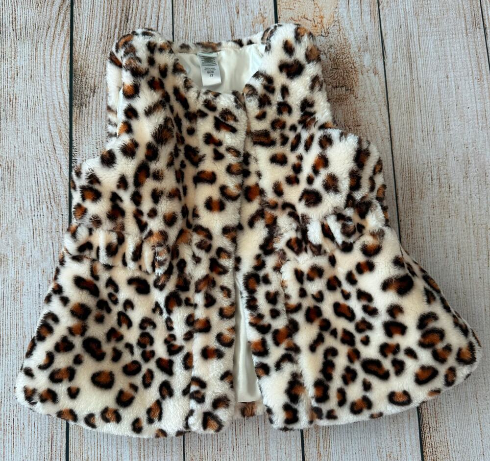 NWOT Girls 3T Faux Fur Vest